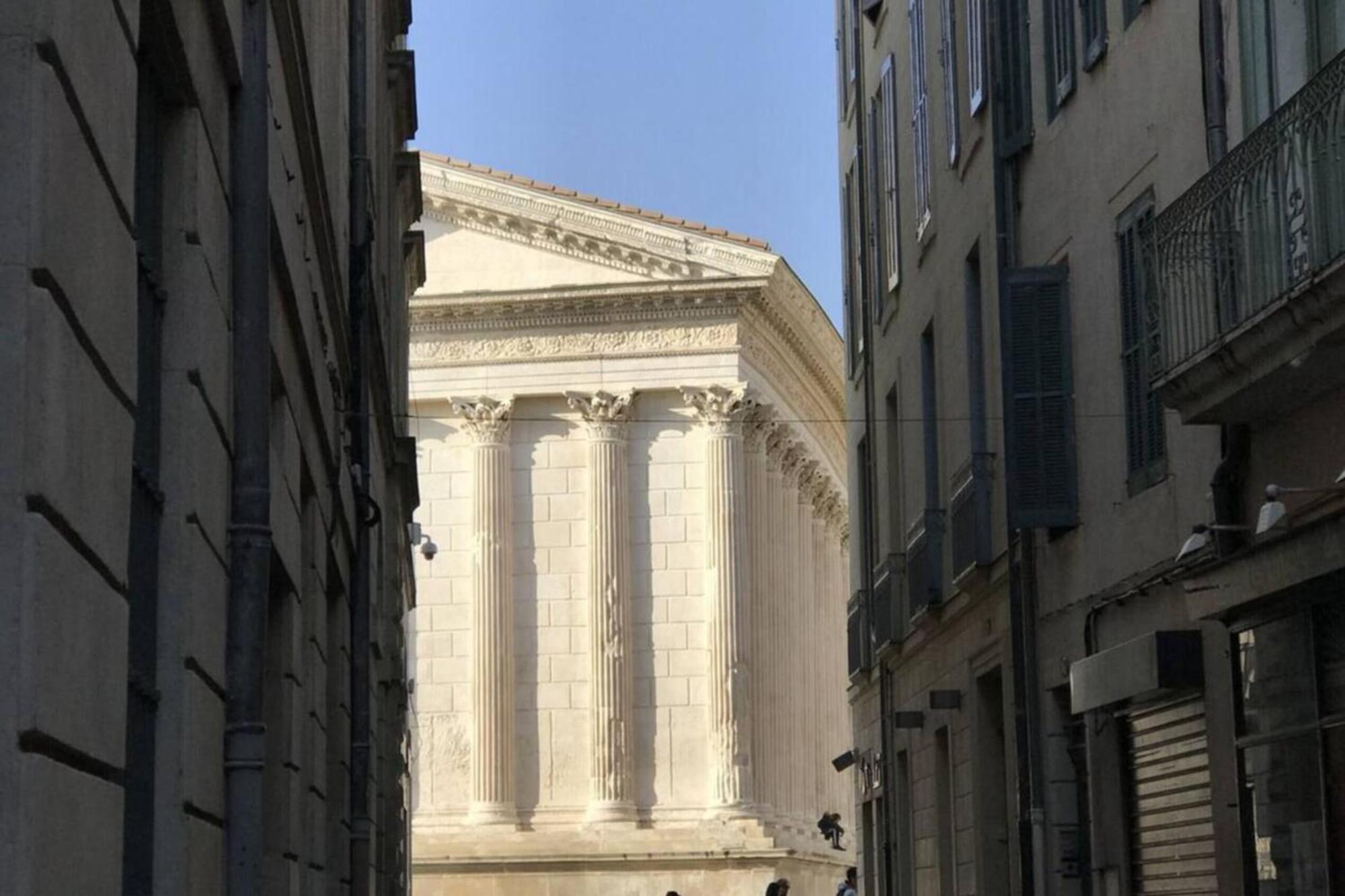 Atlas - Ovalia Nîmes Exteriör bild